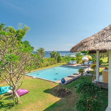 Absolute Beach Front Villa Umeanyar Buitenkant foto