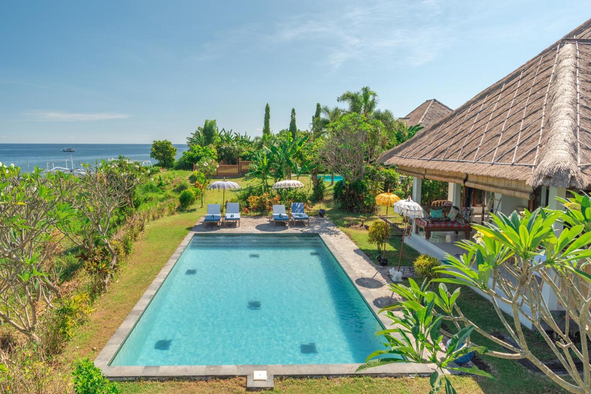 Absolute Beach Front Villa Umeanyar Buitenkant foto