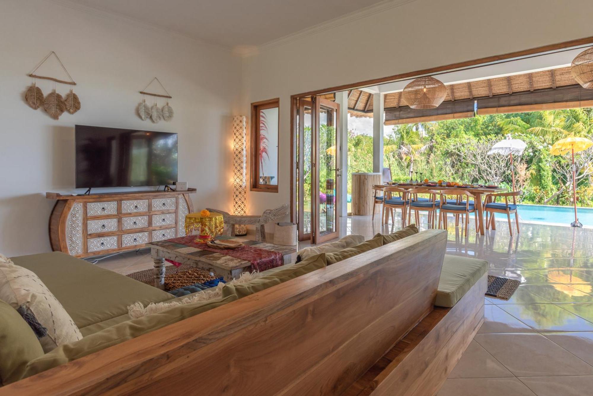 Absolute Beach Front Villa Umeanyar Buitenkant foto